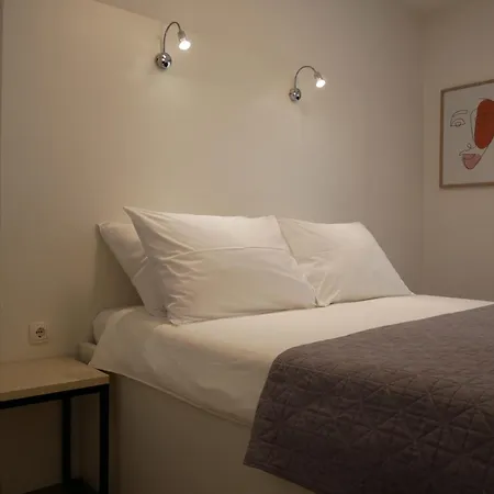Apartment House Juric Primosten