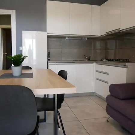 Apartment House Juric Primosten