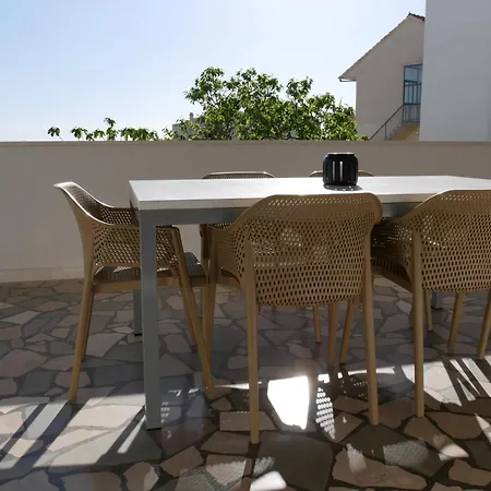 Apartment House Juric *