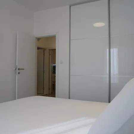 House Juric Apartment Primosten