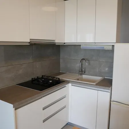 House Juric Apartman