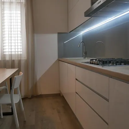 House Juric Διαμέρισμα Primošten