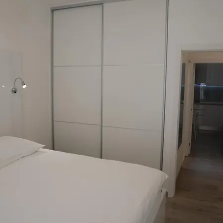 House Juric Apartamento